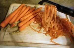 QT Peeling Carrots 007