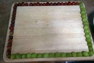 Slicing Grapes 015